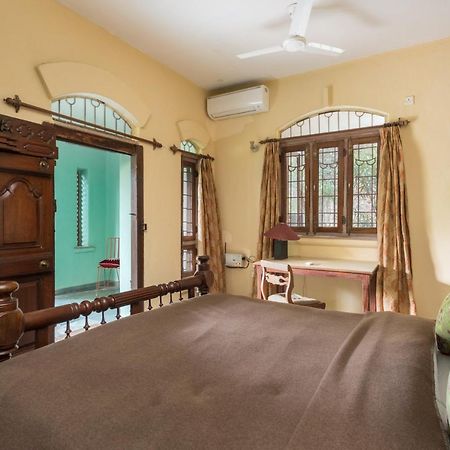Hostie Chinar Haveli - Heritage Home With Pool, Γκουργκάον Εξωτερικό φωτογραφία